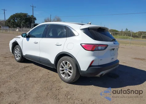 2022 Ford Escape Se z USA, uszkodzony, nr VIN 1FMCU0G61NUA49019